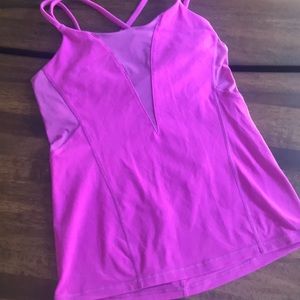 Lululemon tank with built in bra